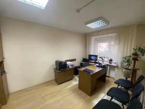 Відродження, 22а (г. Луцк) - Продається офіс, 140000 $ - АФНУ