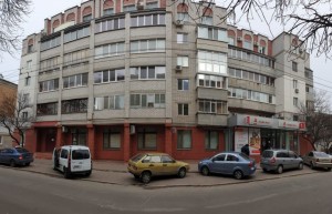 ул.Горького, 17 (г. Чернигов) - Продається офіс, 91292 $ - АФНУ