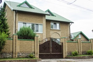 пер. Степана Разина, 57 (г. Кам'янське) - Продається будинок, 180000 $ - АФНУ