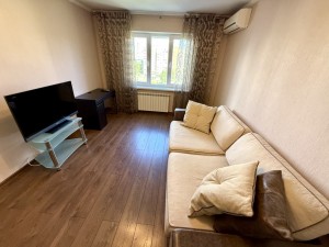 ул. Ревуцкого, 21 (г. Киев, Дарницкий район) - Здається квартира, 16500 грн. - АФНУ