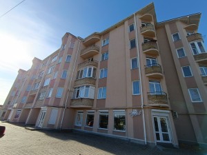 Михайла Грушевського, 5 (г. Пустомыты, Пустомытовский район) - Продається торгівельний майданчик, 35000 $ - АФНУ