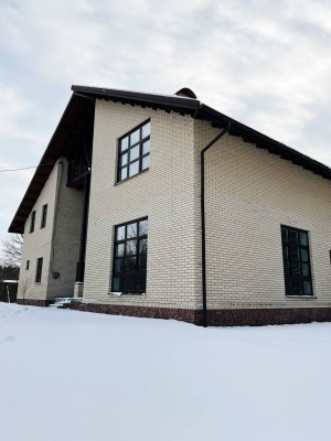 ул. Зелена (пгт. Гуйва, Житомирский район) - Продається будинок, 580000 $ - АФНУ