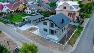 Бодруга (г. Коломыя) - Продається будинок, 98000 $ - АФНУ