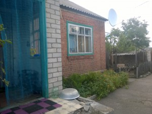 ул. Журавлиная, 37 (пгт. Безлюдовка, Харьковский район) - Продається будинок, 25000 $ - АФНУ