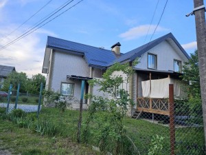 мас. Транспортник, 15 (с. Камянка, Житомирский район) - Продається будинок, 90000 $ - АФНУ