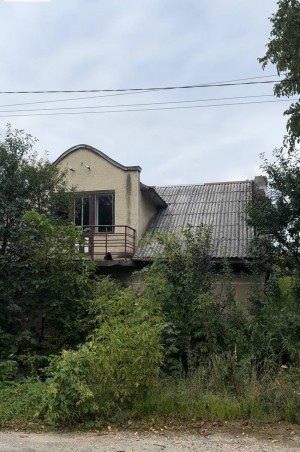 пл. Визволення (г. Надвирна, Надворнянский район) - Продається будинок, 41200 $ - АФНУ