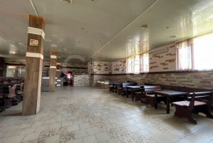 пр. Металлургов (г. Кривой Рог, Дзержинский район) - Здається торгівельний майданчик, 100 грн. за кв.м. - АФНУ