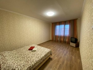 Леваневського, 64 (г. Белая Церковь) - Здається подобово квартира, 800 грн. - АФНУ