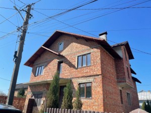 ул. Герцаевская, 6а (г. Черновцы, Первомайский район) - Продається будинок, 115000 $ - АФНУ