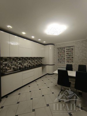 ул. Кирова (г. Сумы, Заречный район) - Продається квартира, 52000 $ - АФНУ