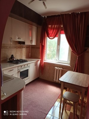 ул. Великотырновская, 36 (г. Полтава, Октябрьский район) - Здається квартира, 7000 грн. - АФНУ