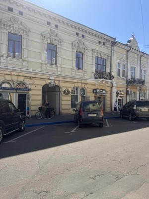 Грушевського (г. Коломыя) - Продається квартира, 14000 $ - АФНУ