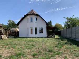 Червона калина, 5 (г. Киев, Дарницкий район) - Продається будинок, 90000 $ - АФНУ